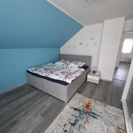 Rodinny Dum V Klidnem Prostredi بيت للعطل *